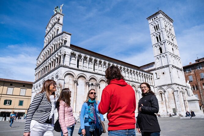 Flavours of Lucca, Art, History, Food for Small Groups or Private - Stop one: Mura di Lucca brings the best views and context
