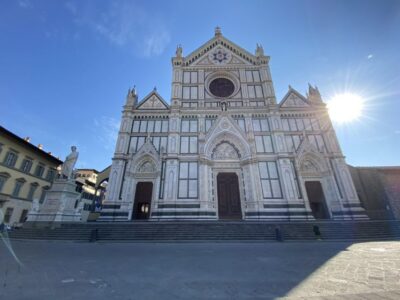 Florence: 1.5-hour Santa Croce Guided Experience - Meeting at Dante’s statue and finding your Hidden Experiences guide