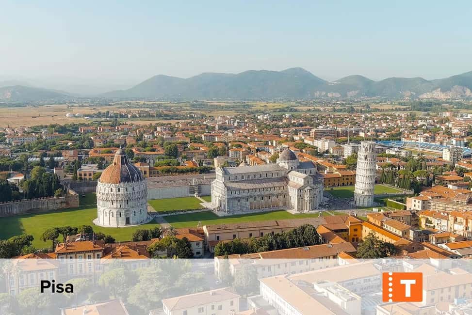 Florence: 25+ Attractions City Card with Uffizi & Accademia - The included local walking tour: how to use it well