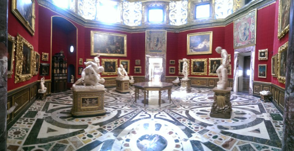 Florence: 4-Hour Private Tour Including Uffizi & Accademia - How the guide experience changes everything