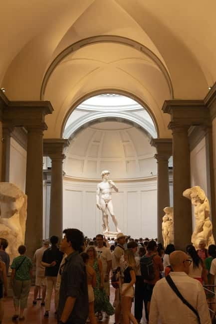 Florence: Accademia Gallery Skip-the-Line Guided Tour - Languages and who this tour is best for