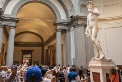 Florence Accademia Gallery Tour & Skip-the-Line Tickets Included - Galleria dell’Accademia: using the guide to spot the real details