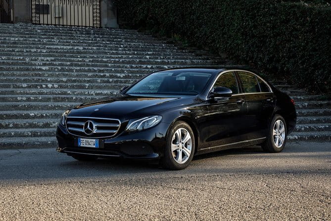Florence Airport Private Transfer to the City - The ride itself: what to do with 30 to 45 minutes in Florence traffic