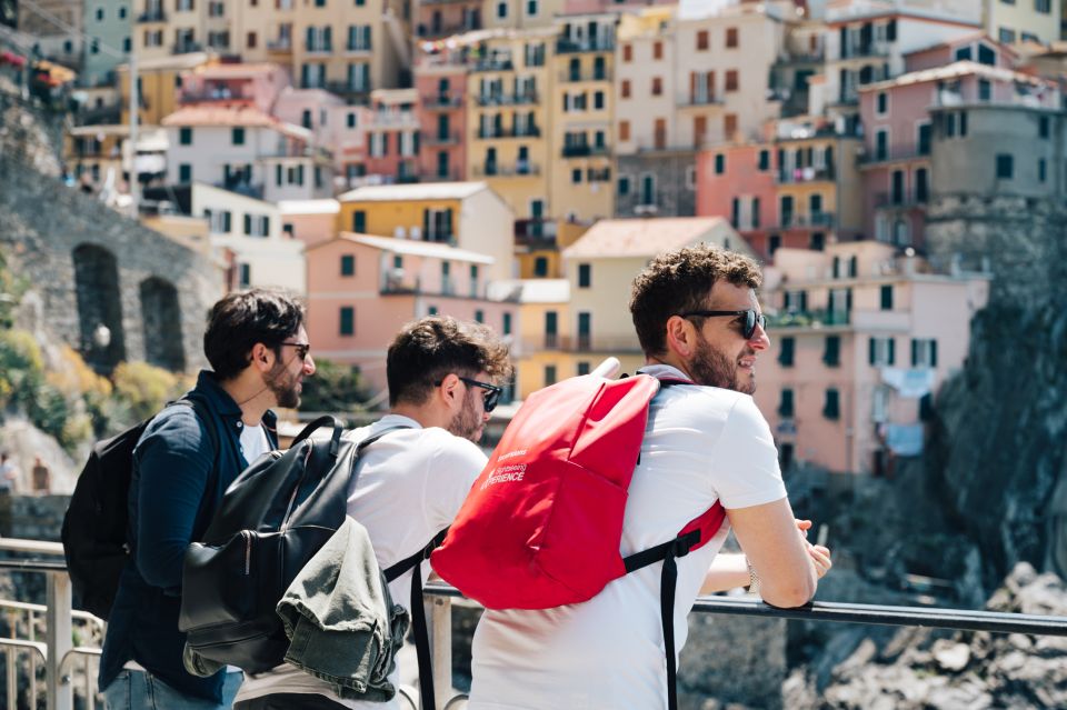 Florence: Cinque Terre Day Trip with Optional Street Food - Timing, walking, and how to not miss your next ride