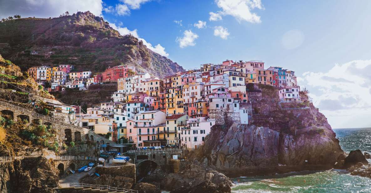 Florence: Cinque Terre Day Trip with Optional Street Food - From Florence, you start where the trains actually run