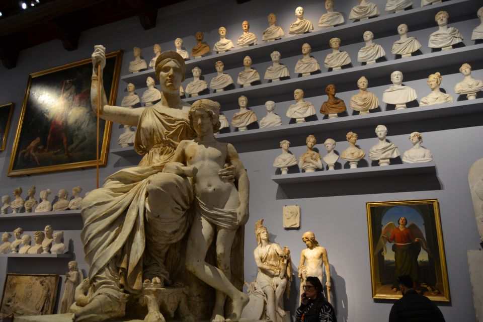 Florence: City Center, Accademia and Uffizi Gallery Tour - Who This Tour Works Best For