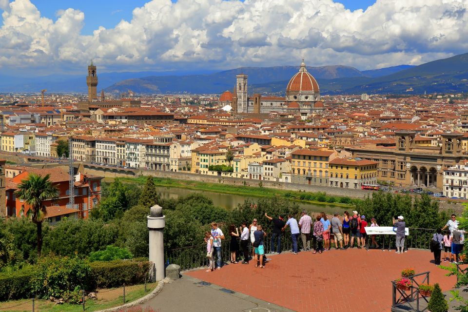 Florence: City Sightseeing Guided Bike Tour - Ponte Vecchio and the Uffizi Area: Getting the Classic Views the Easy Way