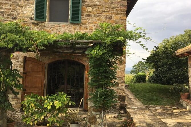 Florence Cooking Class in a Gorgeous Countryside Home with Maria - Maria’s countryside home: the class starts with a real escape