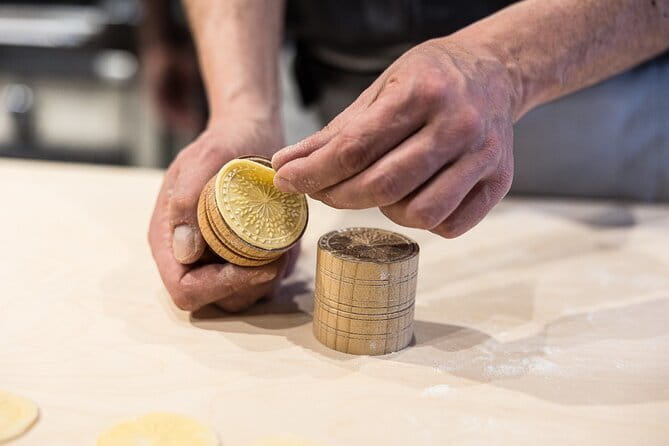 Florence: Cooking Class Pasta & Tiramisu Making Unlimited Wine - Price and value: what $89.49 buys you (and what might disappoint)