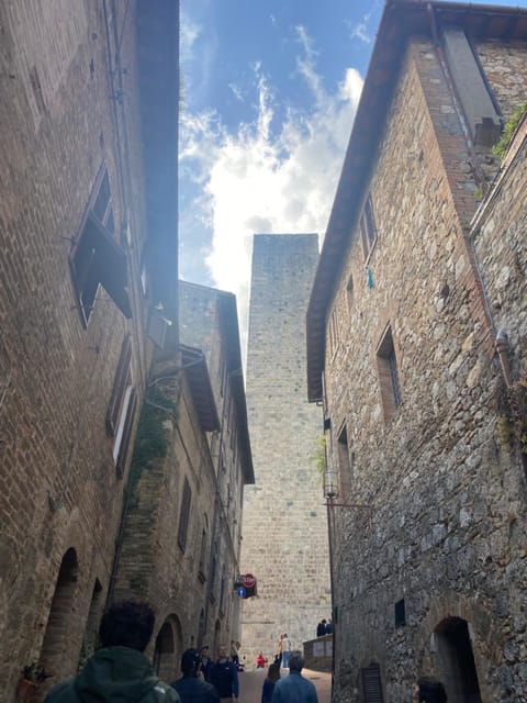Florence: Day Trip with Free Time in San Gimignano and Siena - Florence Morning Start at Piazzale Montelungo