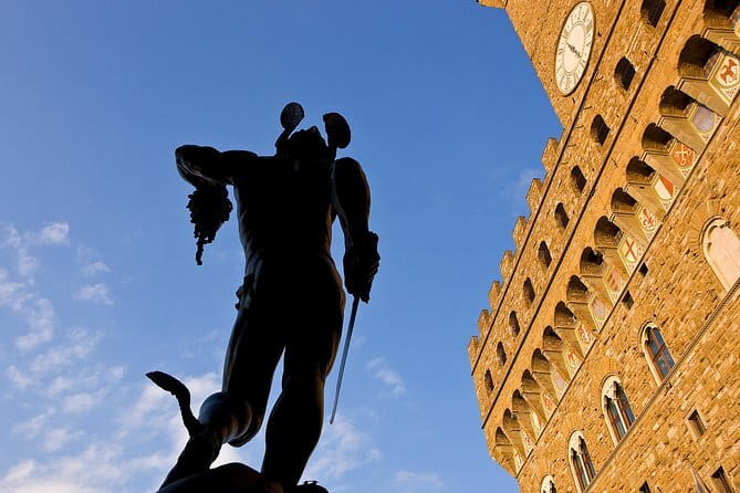 Florence Duomo Cathedral Guided Tour with Local Guide - Practical rules that affect your day: clothes, earphones, and luggage