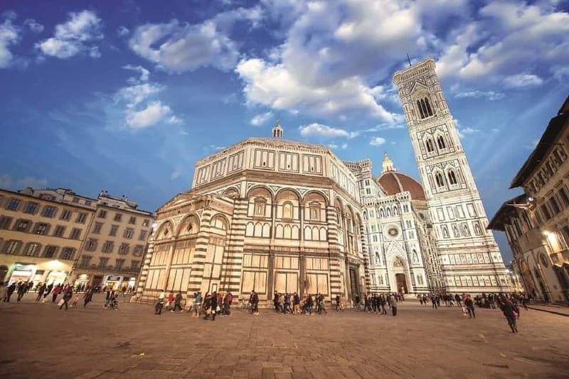 Florence: Duomo Cathedral Small Group Tour - The Dome story: why the Duomo looks the way it does