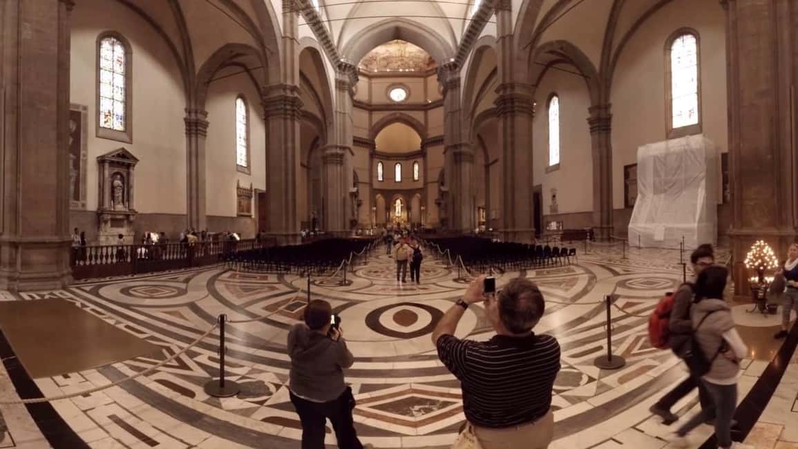 Florence: Duomo Crypt, Baptistry and Museum Entry Ticket - Where to meet your host at Piazza del Duomo (and avoid stress)