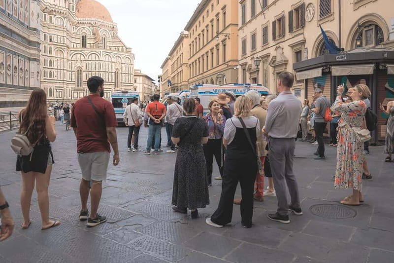Florence Duomo Square Guided Walking Tour with Entry Tickets - Piazza del Duomo walk: Brunelleschi, red dome lines, and smart photo angles
