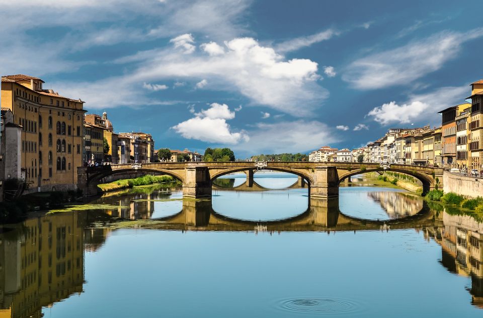 Florence: Eco-Friendly Panoramic Tour in Electric Golf Cart - Signoria Square and the statues you’ll recognize faster than you think