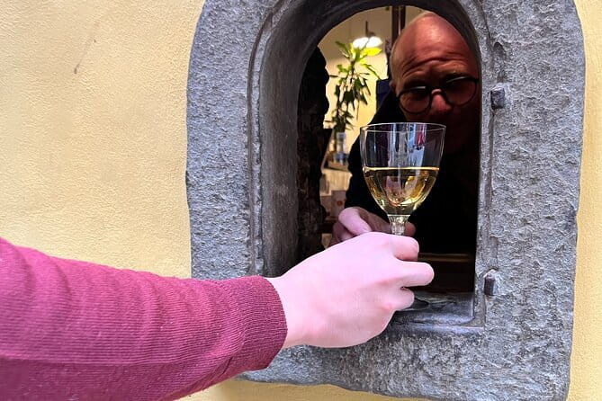 Florence Evening Food Tour with Florentine Steak & Tuscan Wine - Gelato finish near Piazza Santo Spirito
