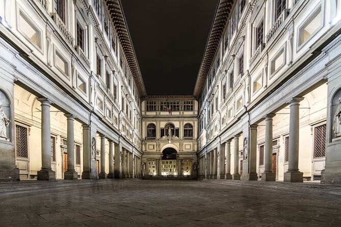 Florence Evening Walking Tour: Stories of Power, Love & Betrayal - Stop 3: Church of Saint Apostoli and the medieval “what really happened” vibe