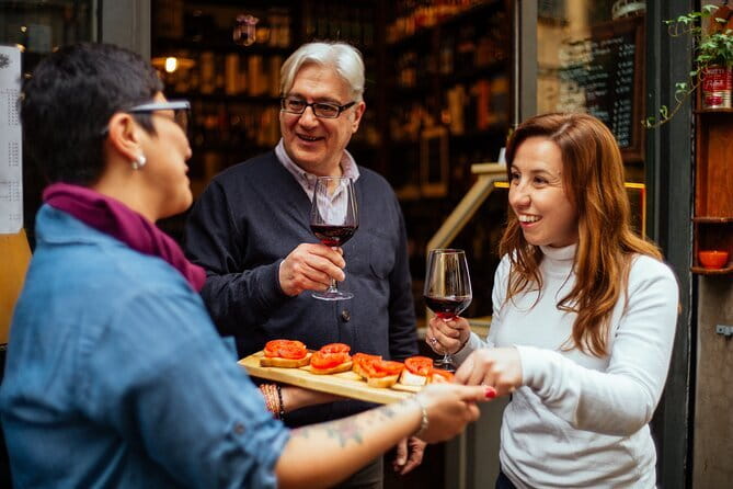Florence Exclusive PRIVATE Food Tour with 6 or 10 Tastings - A Private Taste-and-Walk Through Florence for 6 or 10 Bites