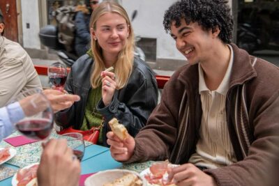 Florence: Flavours of Tuscany Food Tour - Piazza della Passera: why the meeting point matters