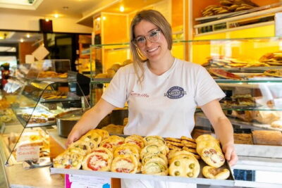 Florence Food Tour of 10+ Authentic Tastings with Cheeses & Wines - Start at the Duomo and Expect a Real Walking Tour