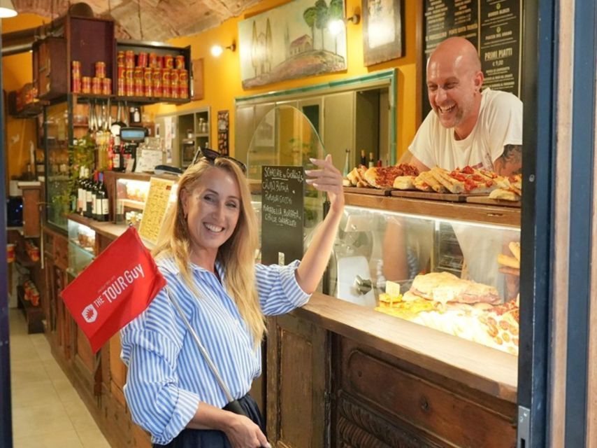 Florence: Food Walking Tour with Local Steak and Tuscan Wine - Ponte Vecchio and the Oltrarno shift: sights by day, flavors at night