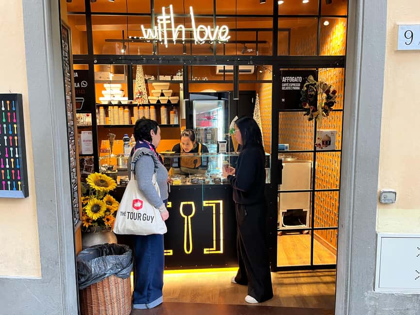 Florence: Food Walking Tour with Local Steak and Tuscan Wine - Gelato in Santo Spirito: how to end the night without overthinking it