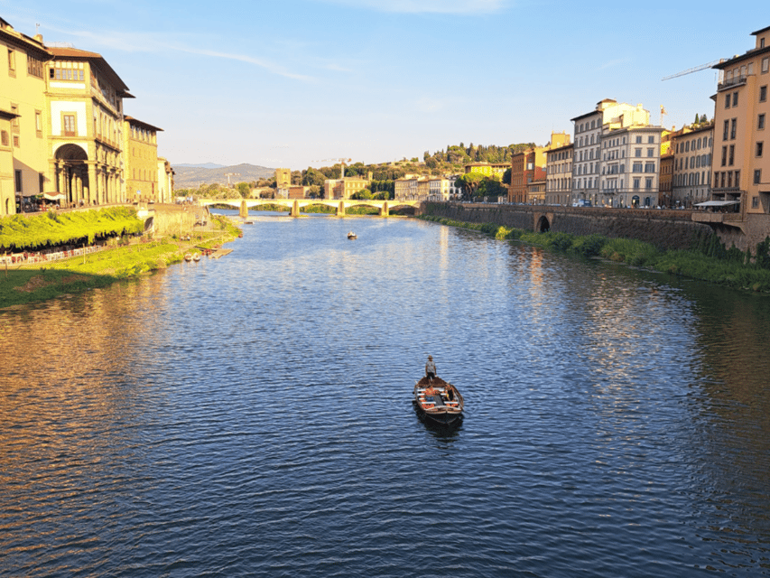 Florence: Guided Gondola Boat Tour with a Glass of Wine - Timing: how to choose morning vs sunset for the best light