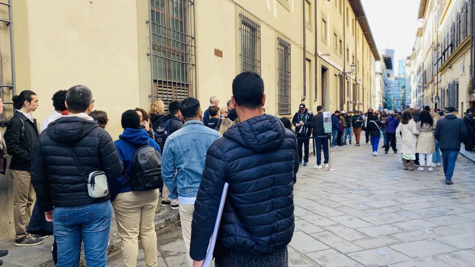 Florence: Guided Walking Tour - Duomo Complex: Cathedral scenes you can actually understand