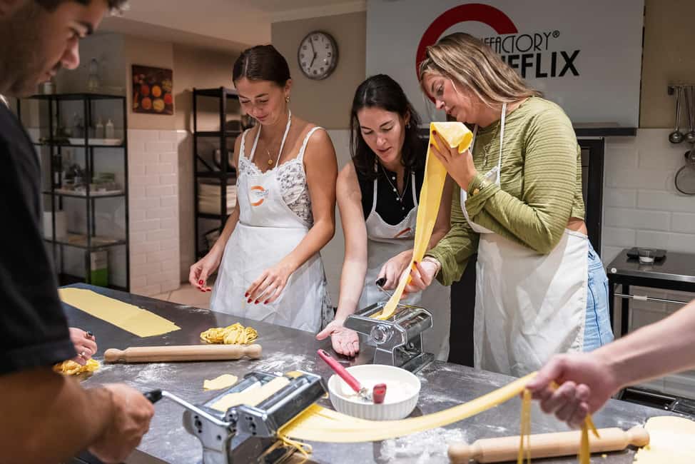 Florence: Handmade Pasta & Dessert Class with Unlimited Wine - Key things I’d watch for before you go