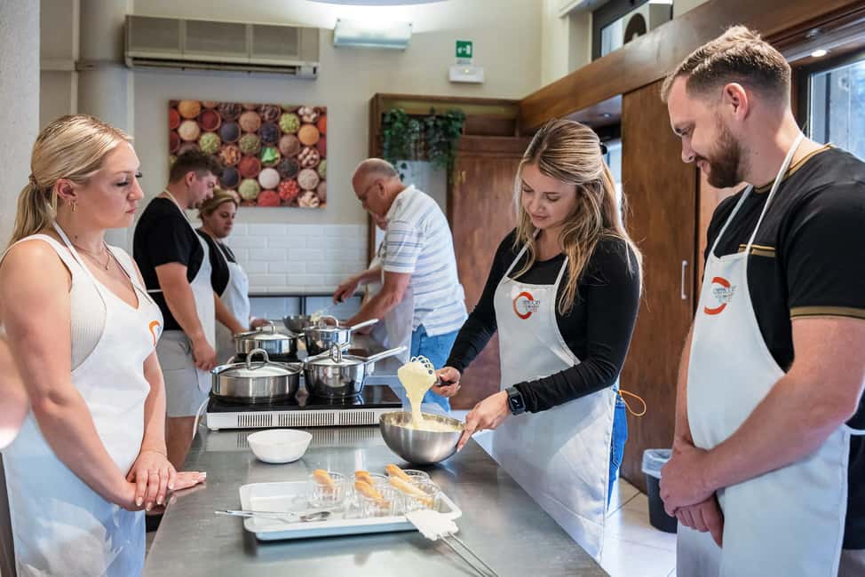 Florence: Handmade Pasta & Dessert Class with Unlimited Wine - Price and logistics: the tradeoffs that matter most