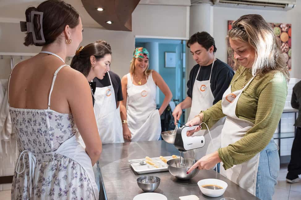 Florence: Handmade Pasta & Dessert Class with Unlimited Wine - Chef-led small groups: what you get when you’re not competing for attention