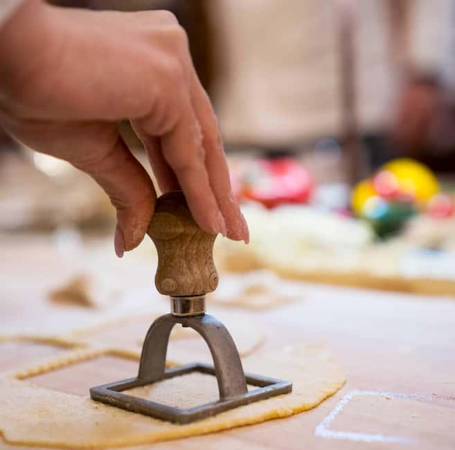 Florence: Handmade Ravioli & Pasta Class with Unlimited Wine - Unlimited Tuscan wine pairing: fun, but plan your pacing