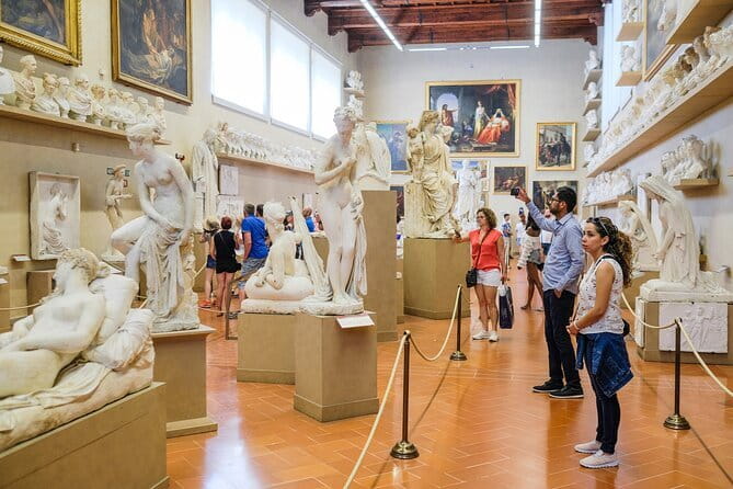 Florence in a Day: David, Cathedral & City Highlights Guided Tour - Florence in 3 hours: why this route feels efficient