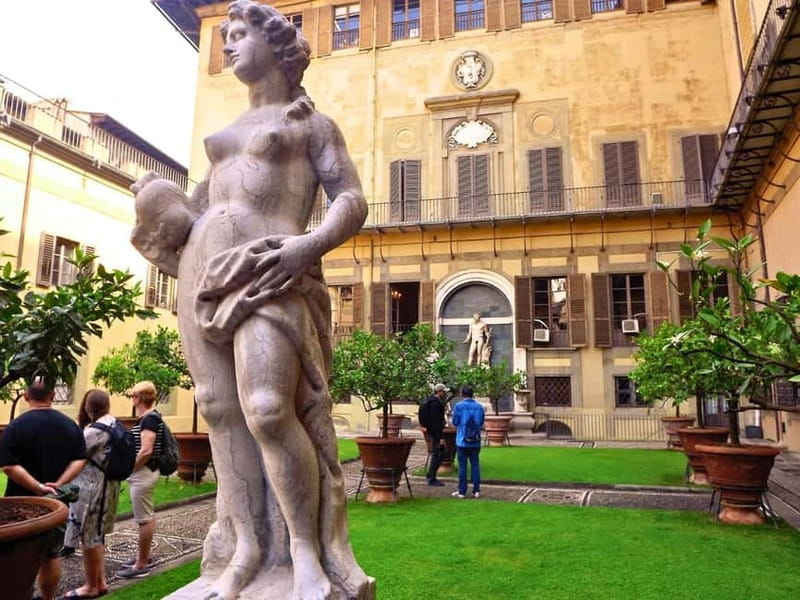 Florence: Medici Family Guided Walking Tour - Price and value: what you’re really paying for