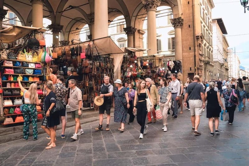 Florence: Medici Family Guided Walking Tour - Starting point at Hard Rock Cafe: easy, central, and practical
