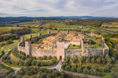 Florence: Monteriggioni & Val d'Orcia Optional Wine Tasting - From Santa Maria Novella to the Countryside: Bus Comfort and What to Expect