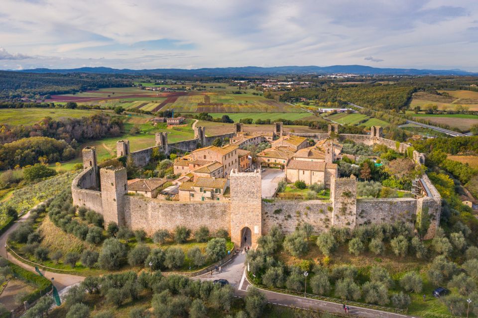 Florence: Monteriggioni & Val d'Orcia Optional Wine Tasting - From Santa Maria Novella to the Countryside: Bus Comfort and What to Expect