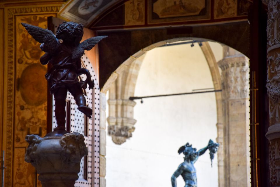 Florence: Mysteries of the Medici Guided Walking Tour - How the Medici Story Gets Told on the Streets