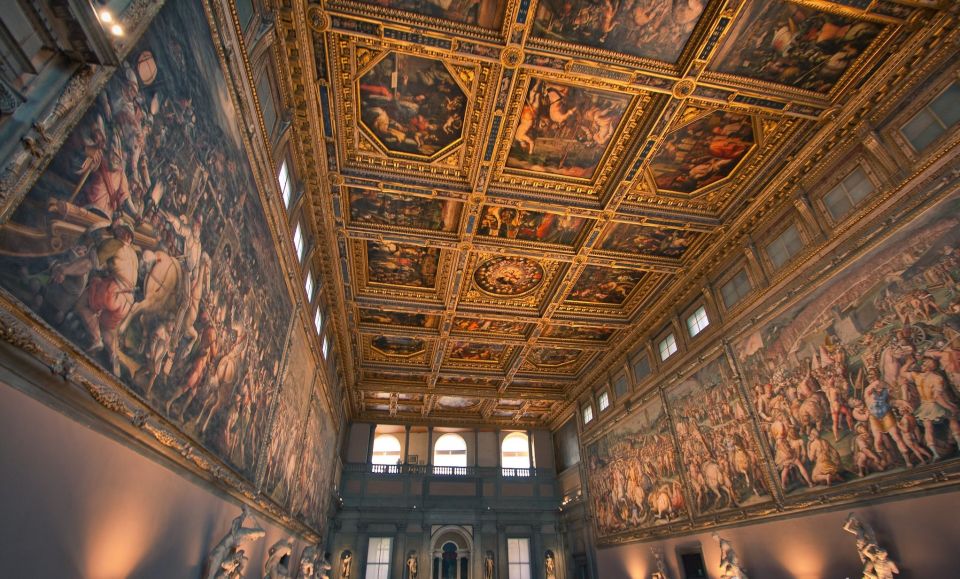 Florence: Palazzo Vecchio Guided Tour - Stairs and small-group comfort: plan your body, not just your itinerary