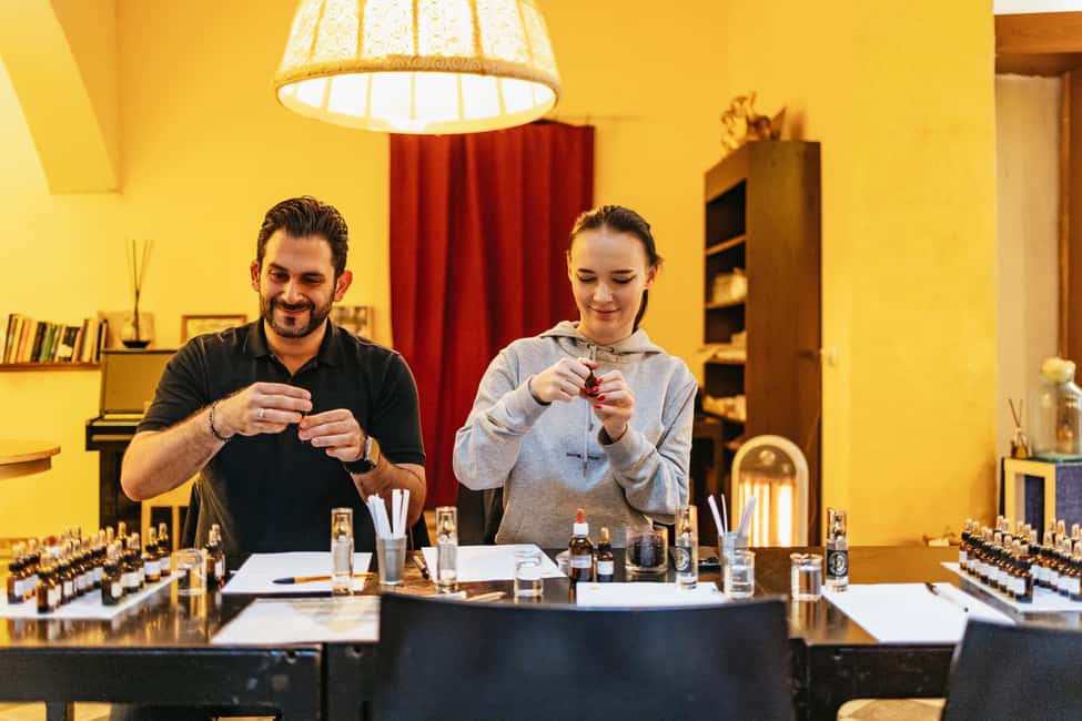 Florence: Perfume Masterclass and Sensory Experience - Smelling like a pro: how the essences work in real time