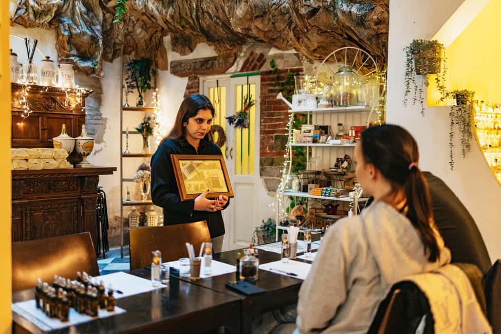 Florence: Perfume Masterclass and Sensory Experience - The coffee break that actually makes sense