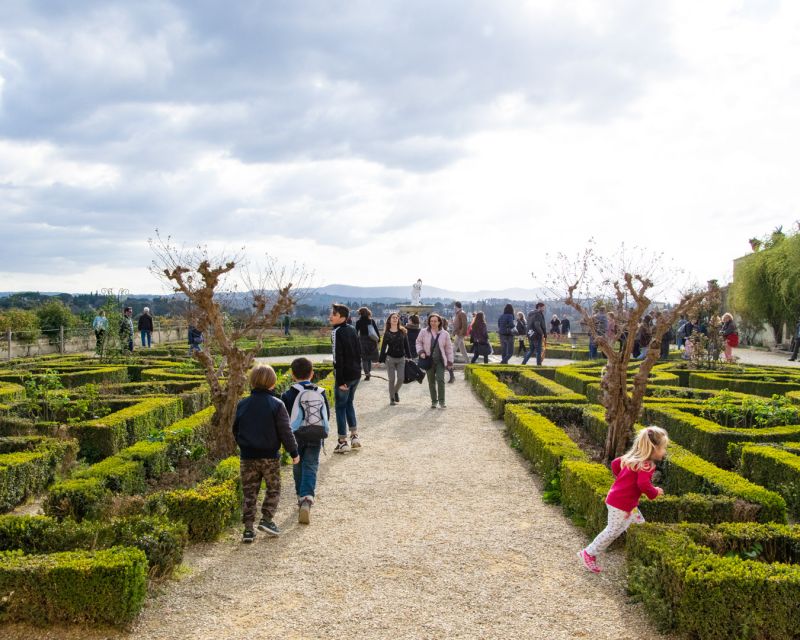 Florence: Pitti Palace and Boboli Gardens Walking Tour - Your guide matters: the storytelling strength behind the tour