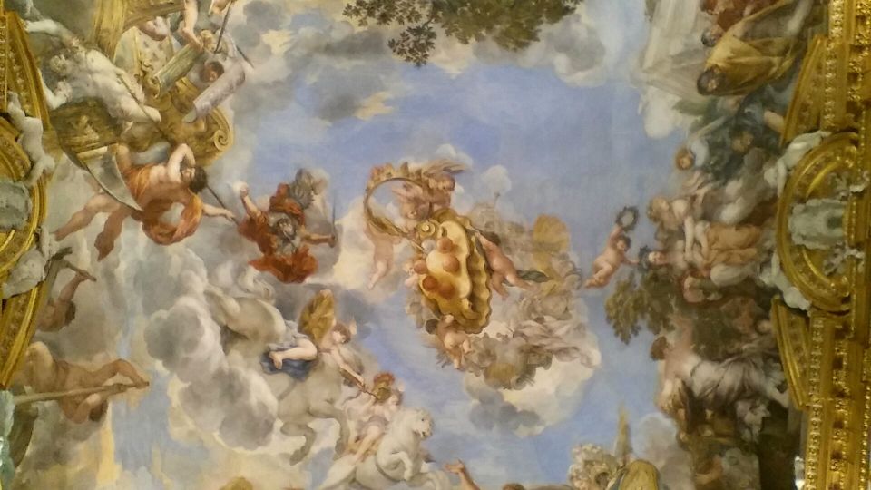 Florence: Pitti Palace and Palatina Gallery Ticket and Tour - Medici-era power: understanding the art without getting lost