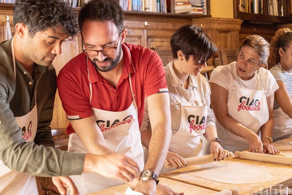 Florence: Pizza and Gelato Experience with Unlimited Wine - Key things that make this Florence pizza and gelato class worth your time