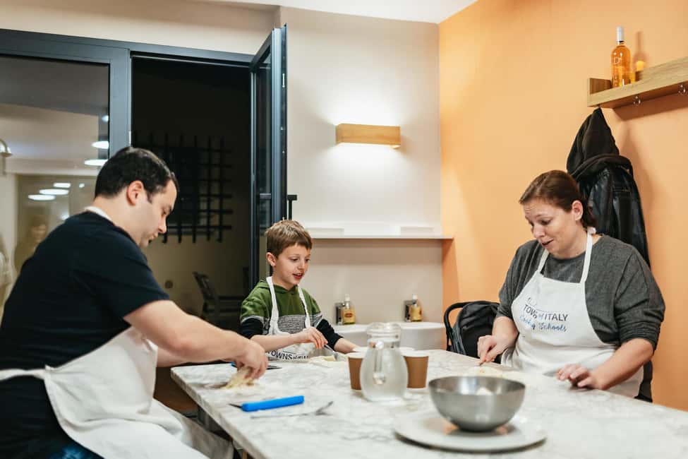 Florence: Pizza and Gelato Preparation Class - Gelato culture, ingredient choices, and a chef-led chocolate taste