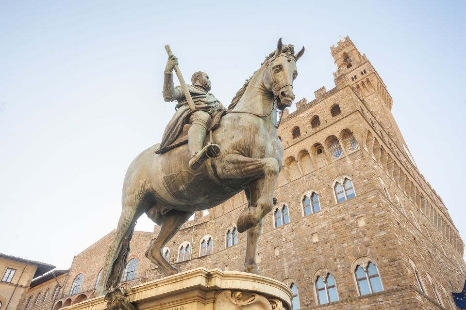 Florence: Private Walking Tour of Florence's Hidden Gems - Starting in the Bargello and Tribunale zone: get your bearings fast