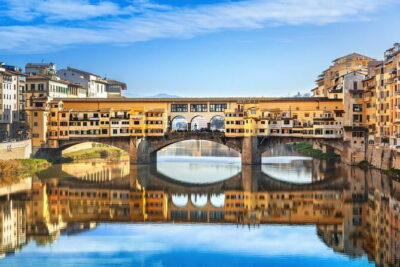 Florence Private Walking tour with Skip-the-line to Accademia - Ponte Vecchio and the Vasari Corridor: the Arno’s famous bridge plus a secret