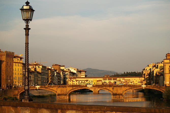 Florence River Cruise on a Traditional Barchetto - Why the Arno viewpoint makes Florence feel different
