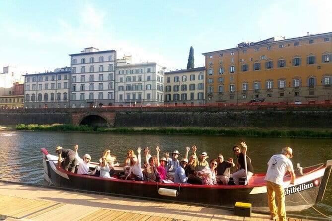 Florence River Cruise on a Traditional Barchetto - Your pre-boat walking route: seeing the “bookends” of the city