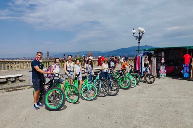 Florence Small Group Electric Bike City Tour - San Lorenzo and Santa Maria Novella: the Medici and Dominican anchors